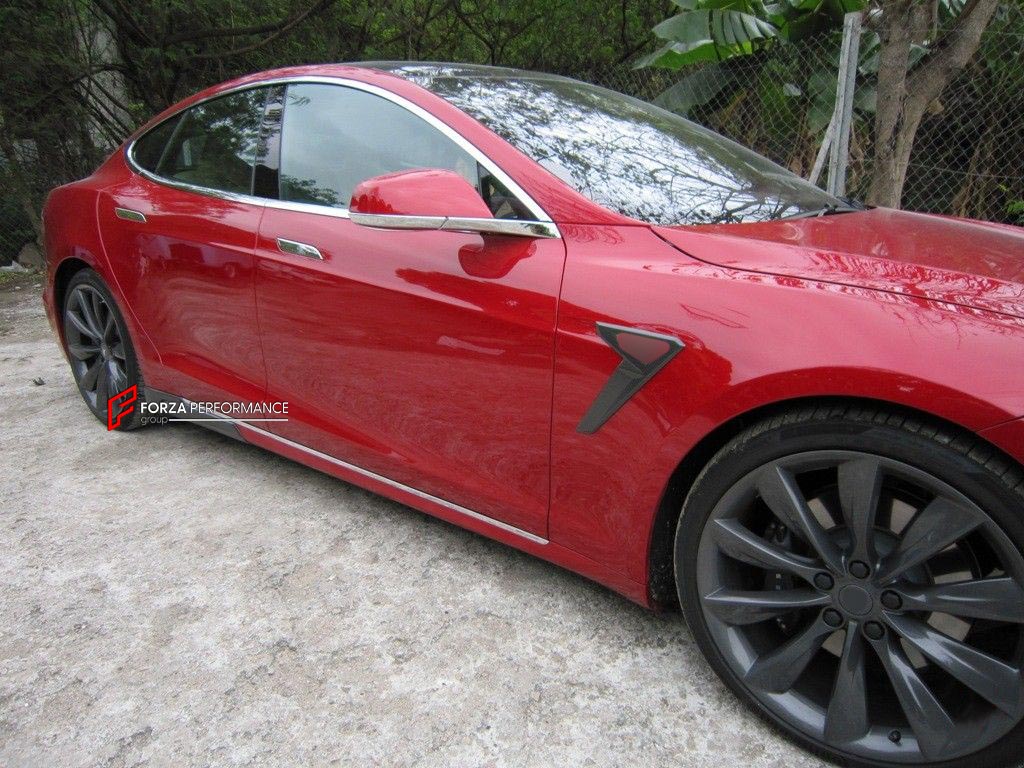 BODY KIT for TESLA MODEL S LAR STYLE

Set includes:
Front Bumper With Front Grille
Rear Bumper
Fender Emblem Cover
Rear Trunk Accessory
Tail Spoiler
Side Skirt Insert

Material: 

NOTE: Professional installation is required.