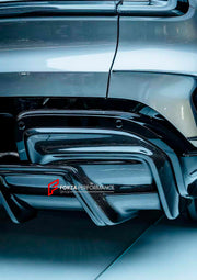 DRY CARBON BODY KIT for XIAOMI YU7 2025+

Set includes:
Front Lip
Front Bumper Canards
Rear Diffuser

Material: Dry Carbon

NOTE: Professional installation is required.