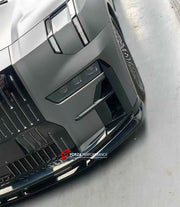 BODY KIT FOR ZEEKR 009 2022+

Set includes:
Front Lip

Side Skirt
Roof Spoiler
Rear Diffuser

Material: Plastic

NOTE: Professional installation is required