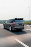 BODY KIT FOR ZEEKR 009 2022+

Set includes:
Front Lip

Side Skirt
Roof Spoiler
Rear Diffuser

Material: Plastic

NOTE: Professional installation is required
