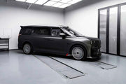 BODY KIT FOR ZEEKR 009 2022+

Set includes:
Front Lip

Side Skirt
Roof Spoiler
Rear Diffuser

Material: Plastic

NOTE: Professional installation is required