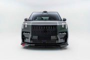 BODY KIT FOR ZEEKR 009 2022+

Set includes:
Front Lip

Side Skirt
Roof Spoiler
Rear Diffuser

Material: Plastic

NOTE: Professional installation is required