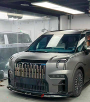 BODY KIT FOR ZEEKR 009 2022+

Set includes:
Front Lip

Side Skirt
Roof Spoiler
Rear Diffuser

Material: Plastic

NOTE: Professional installation is required