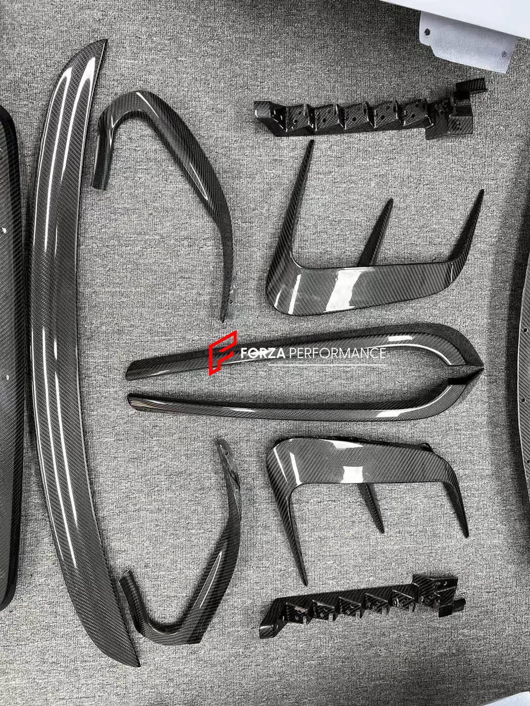 BODY KIT FOR BENTLEY CONTINENTAL GT 2011-2018

Set includes:

Front Bumper Assembly

Front Lip
Hood/Bonnet
Mirror Covers

Side Fenders
Side Fender Vents
Side Skirts
Rear Bumper Assembly
Rear Diffuser

Rear Canards
Trunk Spoiler

Material: Carbon + FRP Fiberglass

Note: Professional installation is required

CONTACT US FOR PRICING

Payment ►
Visa
Mastercard
PayPal with a credit card (add 4.4% at checkout)
Payoneer
Cryptocurrency
Shipment ►
By express DHL/UPS/TNT/FedEx
To the local international airport
Speci