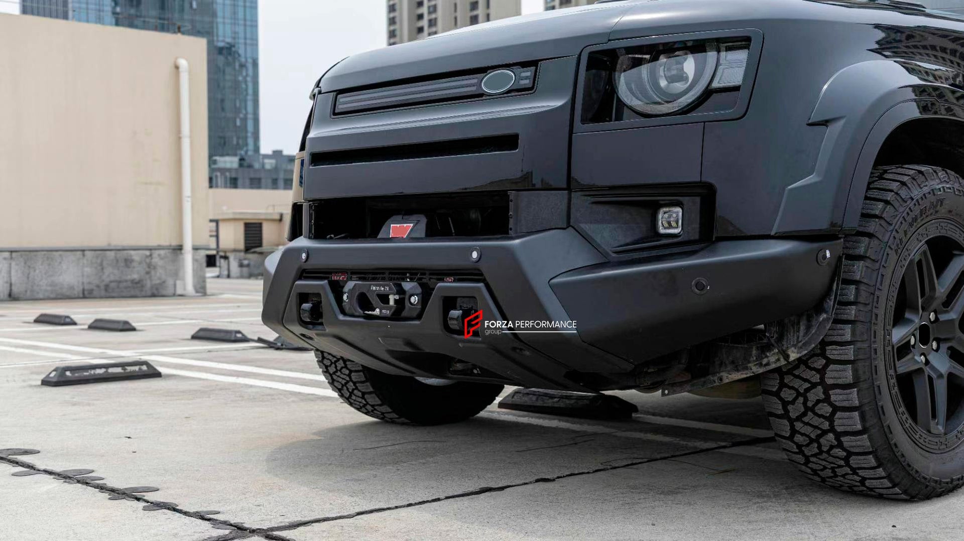 ALUMINUM FRONT WINCH BUMPER for LAND ROVER DEFENDER L663 2019+

Set includes:
Front Winch Bumper

Material: Aluminum
Note: Professional installation is required