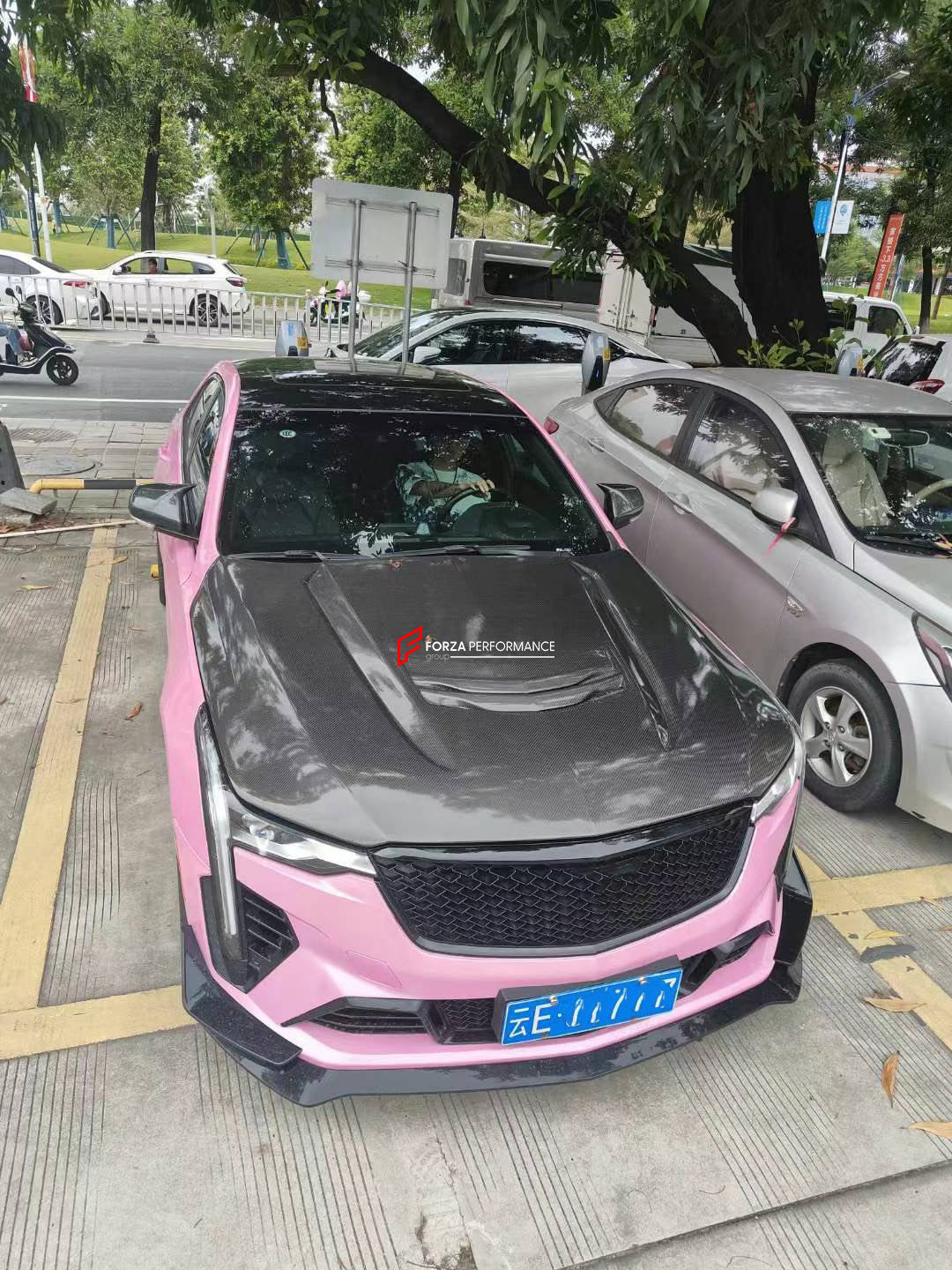 CARBON FIBER HOOD/BONNET FOR CADILLAC CT4 2020+