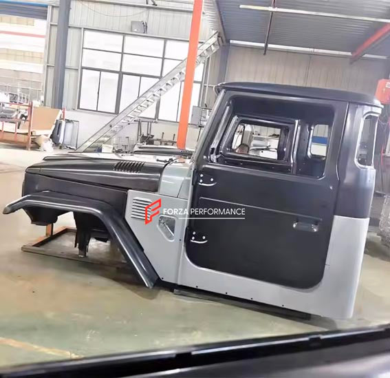 CAR BODY SHELL for LAND CRUISER 40 SERIES FJ40 FJ45 FJ43 HJ45 BJ40 FJ47 1960 - 1984

Set includes:

Body Shell
Front Grille Cover
Front Hood / Bonnet
Dashboard
Front Fenders
Doors
Rear Fenders
Rear Hood / Bonnet
Rear Bumper

Material: Steel.

Warranty: 1 year, unlimited mileage warranty

NOTE: Professional installation is required.