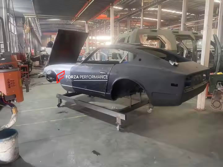 CAR BODY SHELL for NISSAN DATSUN 240Z 260Z 280Z S30 1969-1978

Set includes:

Body Shell
Front Grille Cover
Front Hood / Bonnet
Dashboard
Front Fenders
Doors
Rear Fenders
Rear Hood / Bonnet
Rear Bumper

Material: Steel.

Warranty: 1 year, unlimited mileage warranty