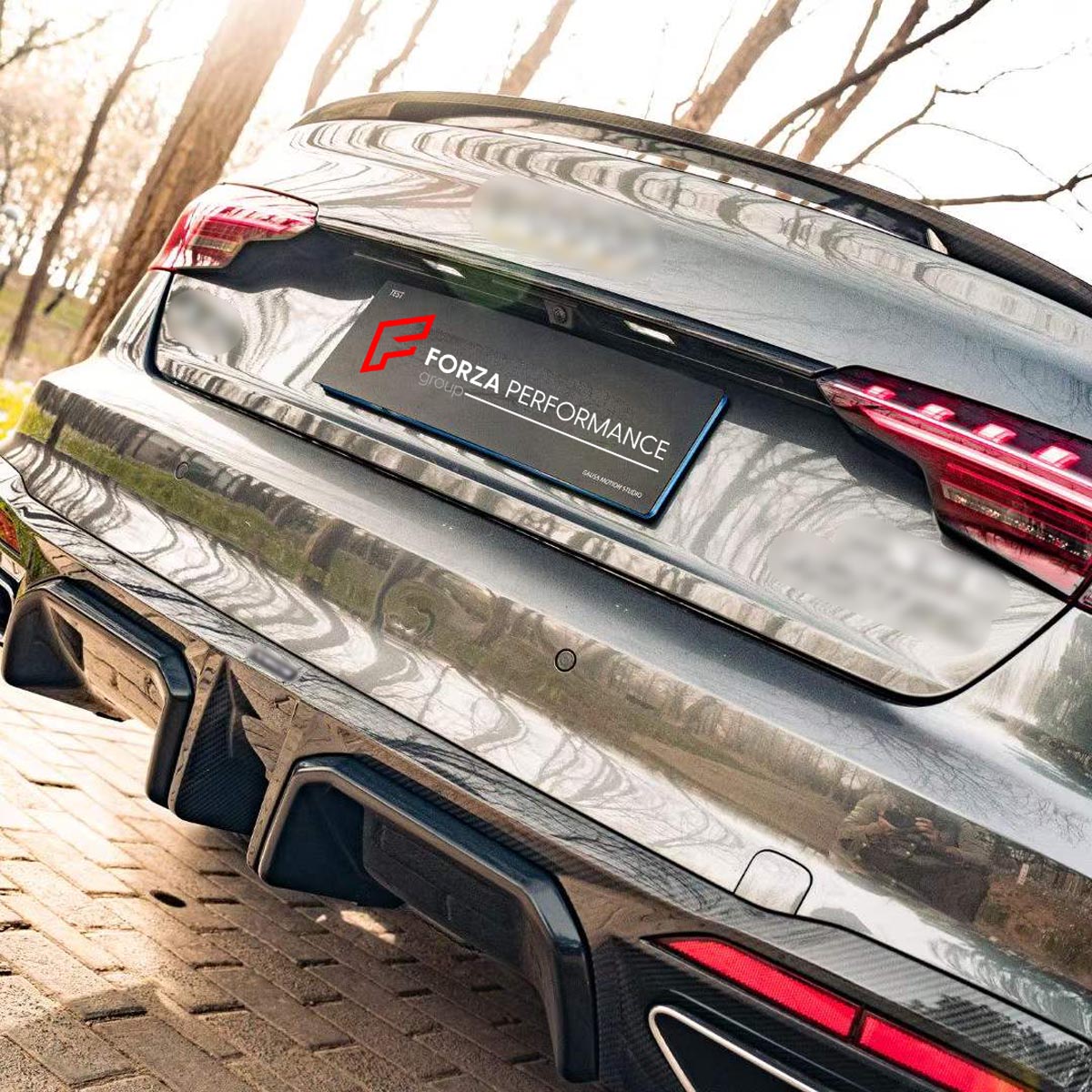 CARBON BODY KIT for AUDI A4 S4 B9 2019 - 2025 FORZA PERFORMANCE Custom fit Dry Carbon Achen Cybe Achencybe Design Style
Set includes:

Front Lip
Rear Diffuser (A4 version or S4 four-outlet exhaust version — specify your model)
Rear Spoiler
Material: Carbon

NOTE: Professional installation is required.