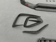 DRY CARBON BODY KIT for BENTLEY CONTINENTAL GT GTC COUPE CONVERTIBLE 2024+ FORZA PERFORMANCE custom fit Mansory Style

Set includes:
Front Lip
Front Bumper Canards
Front Bumper Air Intake Trims
Front Bumper Grille
Hood Bonnet
Side Mirror Covers
Side Strips
Side Skirts
C-Pillar Panel
Roof Spoiler
Decklid Spoiler
Ducktail Spoiler
Rear Diffuser

Material: Dry Carbon

NOTE: Professional installation is required.