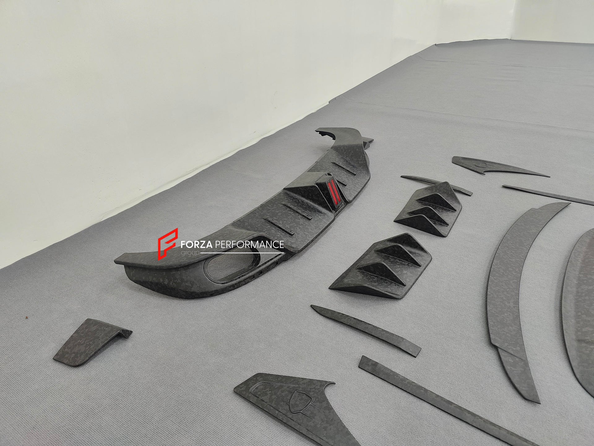 CARBON BODY KIT for BENTLEY CONTINENTAL GT GTC COUPE CONVERTIBLE 2024+ FORZA PERFORMANCE custom fit MANOSRY style