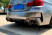 CARBON BODY KIT for BMW 5 SERIES VI F10 F18 2009 - 2017
Set includes:

Front Bumper
Front Bumper Fins
Front Lip
Side Skirts
Ducktail Spoiler
Rear Diffuser
Rear Bumper
Material: Carbon

NOTE: Professional installation is required.