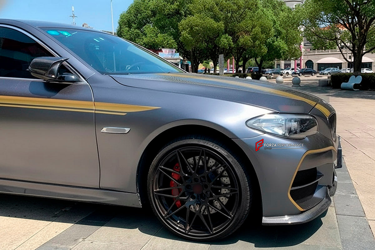 CARBON BODY KIT for BMW 5 SERIES VI F10 F18 2009 - 2017
Set includes:

Front Bumper
Front Bumper Fins
Front Lip
Side Skirts
Ducktail Spoiler
Rear Diffuser
Rear Bumper
Material: Carbon

NOTE: Professional installation is required.