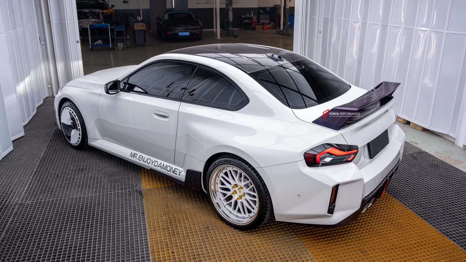 CARBON BODY KIT FOR BMW M2/M2C G87 R-2 – Forza Performance Group