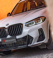 CARBON BODY KIT for BMW X3 G01 iX3 G08 M40i 30i XDRIVE 2021 - 2025 FORZA PERFORMANCE Custom fit Dry Carbon Achen Cybe Achencybe Design Style
Set includes:

Front Lip
Rear Diffuser (standard or extended design — your choice)
Roof Spoiler
Material: Carbon

NOTE: Professional installation is required.
