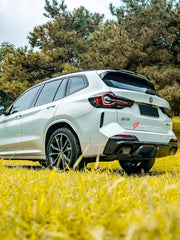 CARBON BODY KIT for BMW X3 G01 iX3 G08 M40i 30i XDRIVE 2021 - 2025 FORZA PERFORMANCE Custom fit Dry Carbon Achen Cybe Achencybe Design Style
Set includes:

Front Lip
Rear Diffuser (standard or extended design — your choice)
Roof Spoiler
Material: Carbon

NOTE: Professional installation is required.
