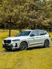 CARBON BODY KIT for BMW X3 G01 iX3 G08 M40i 30i XDRIVE 2021 - 2025 FORZA PERFORMANCE Custom fit Dry Carbon Achen Cybe Achencybe Design Style
Set includes:

Front Lip
Rear Diffuser (standard or extended design — your choice)
Roof Spoiler
Material: Carbon

NOTE: Professional installation is required.