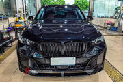 BODY KIT for BMW X5 G05 G18 LCI 2023+ M PERFORMANCE BLACKOUT PACKAGE

Set includes:

Front Lip
Front Bumper Air Vent Trims
Front Grille
Front Fender Trims
Side Mirrors
Side Skirts
Roof Spoiler
Exhaust Tips
Rear Diffuser

Material: Carbon + Plastic

NOTE: Professional installation is required.
