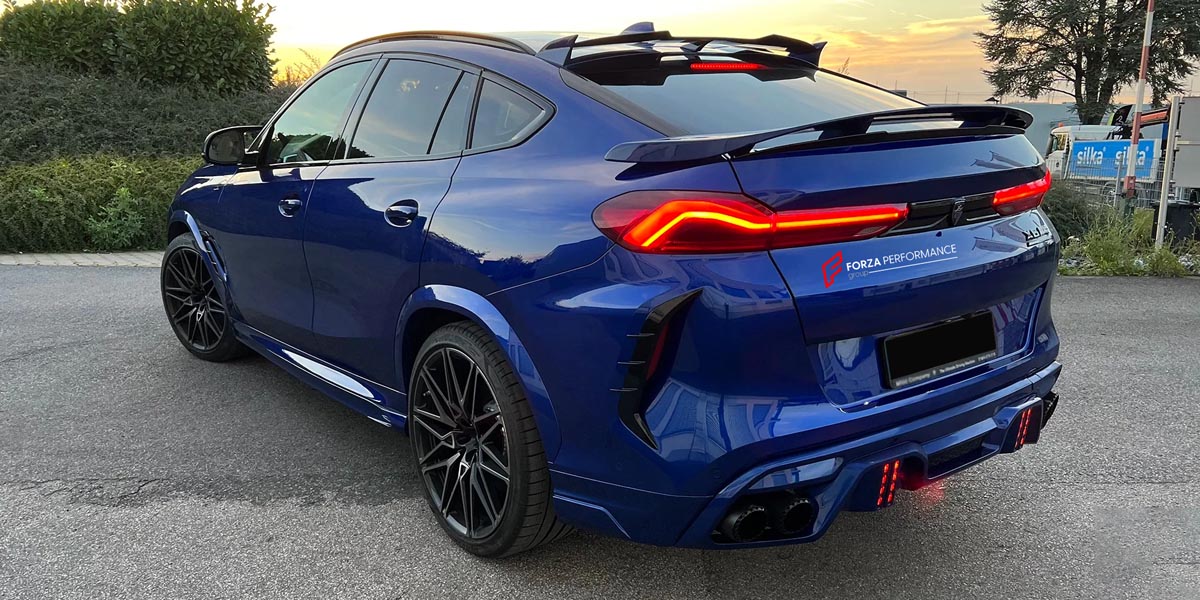 CARBON BODY KIT for BMW X6M F96 2020+

Set includes:

Front Lip

Side Skirts
Wing Spoiler
Rear Diffuser Assembly

Material: Carbon

NOTE: Professional installation is required