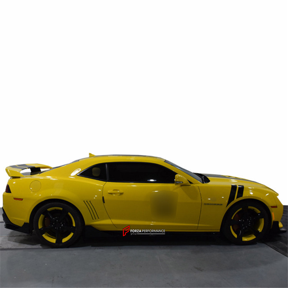 CARBON BODY KIT for CHEVROLET CAMARO V 2010 - 2015

Set Include:

Front Bumper
Side Skirts
Rear Bumper
Material: Carbon

Note: Professional installation is required.