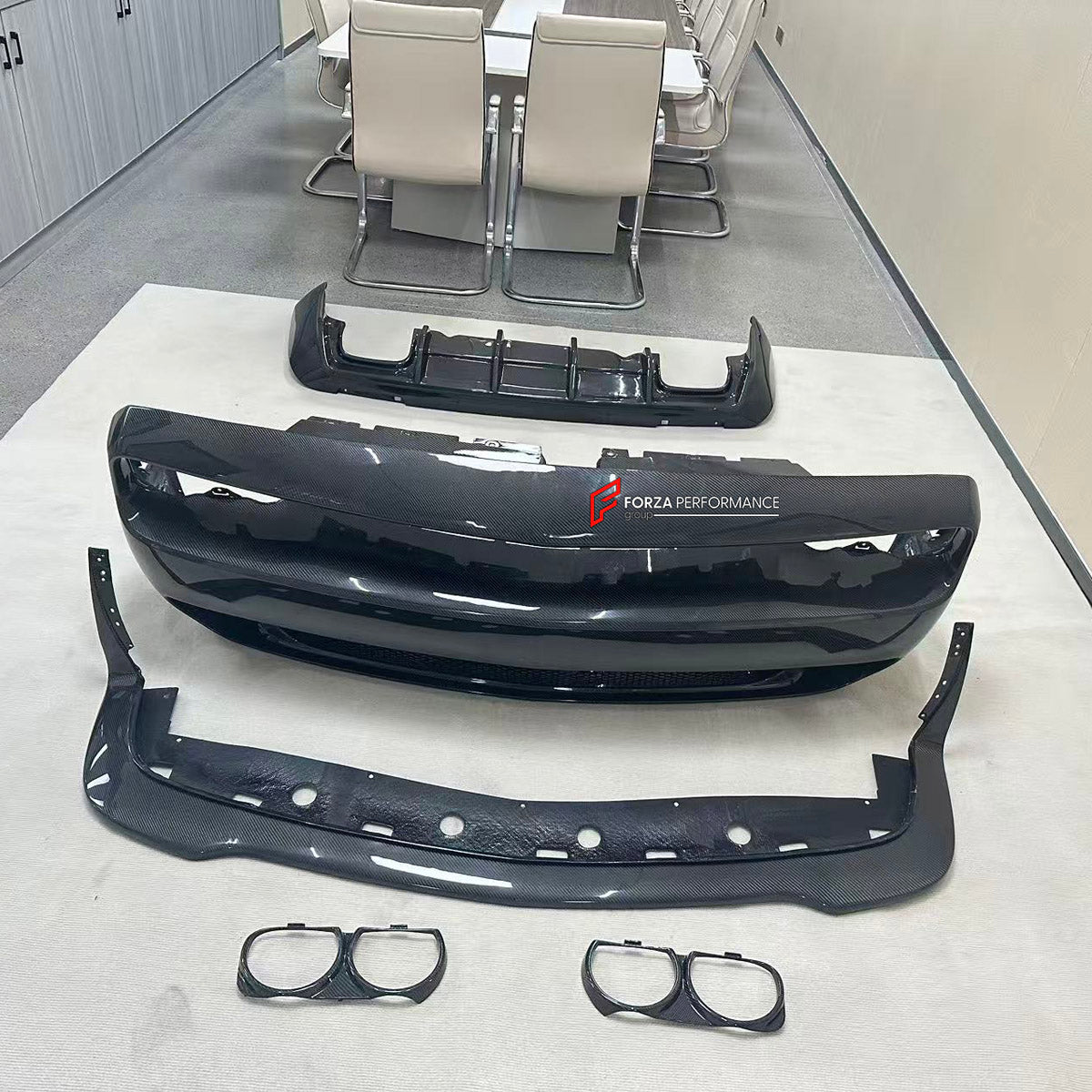 CARBON BODY KIT for Dodge Challenger III LC 2008 - 2024
Set includes:

Front Bumper Assembly
Front Lip
Rear Diffuser
Material: Carbon

NOTE: Professional installation is required.