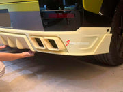 CARBON BODY KIT for FREELANDER 8 E0V 2026+
Set includes:

Front Lip
Front Bumper Canards
Rear Diffuser
Roof Spoiler
Material: Carbon

NOTE: Professional installation is required.