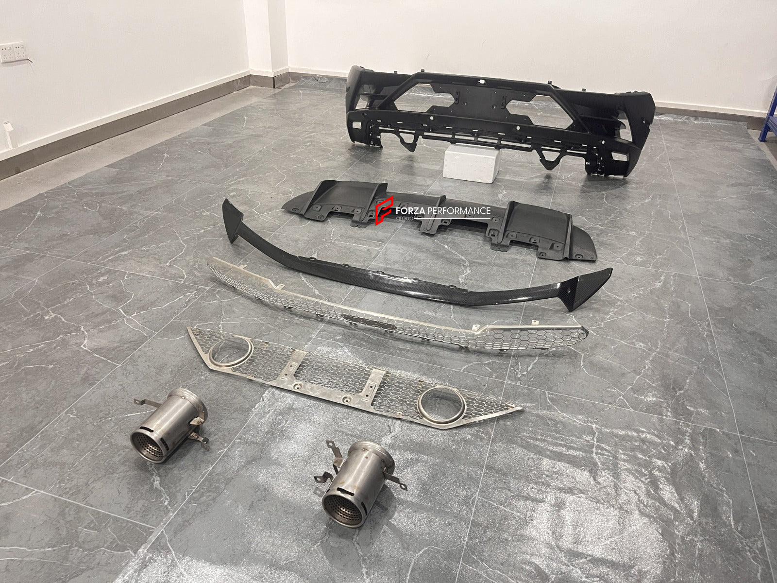 CARBON BODY KIT for LAMBORGHINI HURACAN LP580 LP610 EVO RWD 2020+

Set Include:

Front Bumper

Front Lip
Rear Bumper
Rear Diffuser

Material: Carbon


Note: Professional installation is required.

Why “Contact Us for Pricing”?

We don’t display fixed prices because our goal is to offer you the most competitive deal possible. Product costs often decrease over time, and by requesting a quote, you’ll receive our most up-to-date price on market.

SECURED PAYMENT METHODS&nbsp;
PayPal (+4.4% fee)
Visa / Mastercar