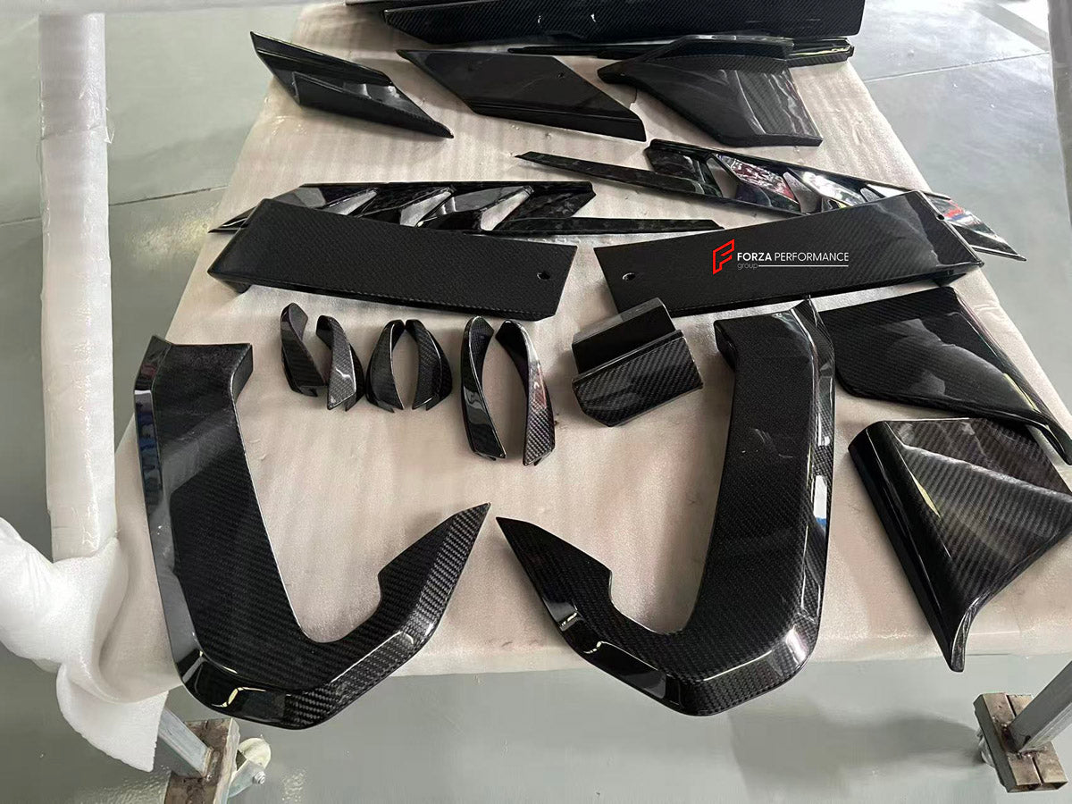 CARBON BODY KIT for Lamborghini Urus 2018+
Set includes:

Front Bumper
Front Bimper Fins
Front Lip
Hood Bonnet
Side Mirror Covers
Front Fenders
Front Fender Vents
Side Skirts
Rear Fenders
Roof Spoiler
Rear Spoiler Wing
Rear Bumper
Rear Diffuser
Material: Carbon

NOTE: Professional installation is required.