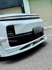 CARBON BODY KIT FOR LIXIANG L9 2023+

Set includes:

Front Lip
Front Bumper Trims
Fender Flares
Side Skirts

Roof Spoiler
Rear Spoiler
Rear Diffuser

Material: Carbon Fiber

Note: Professional installation is required