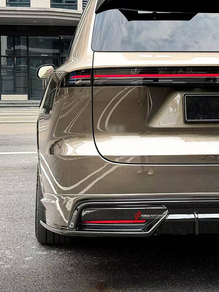 CARBON BODY KIT for LIXIANG L9 LIVIS 2026+
Set includes:

Front Lip
Side Skirts
Rear Diffuser
Rear Spoiler
Material: Carbon

NOTE: Professional installation is required.