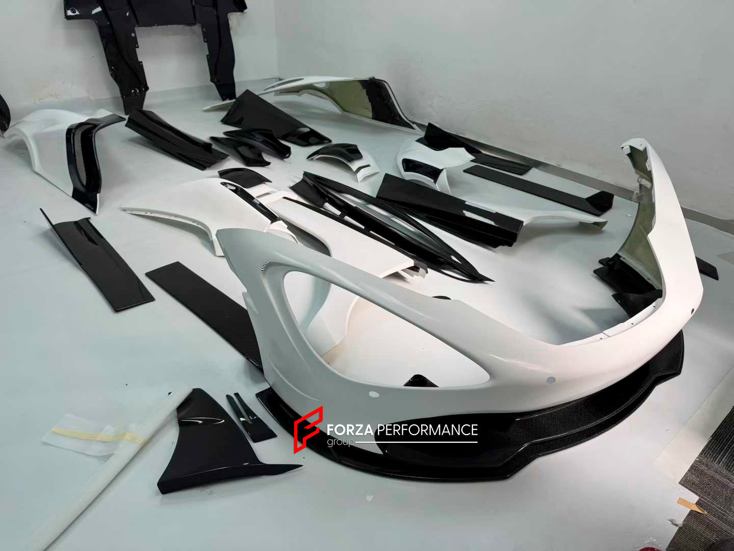 CARBON BODY KIT for MCLAREN 720S 2017 - 2023