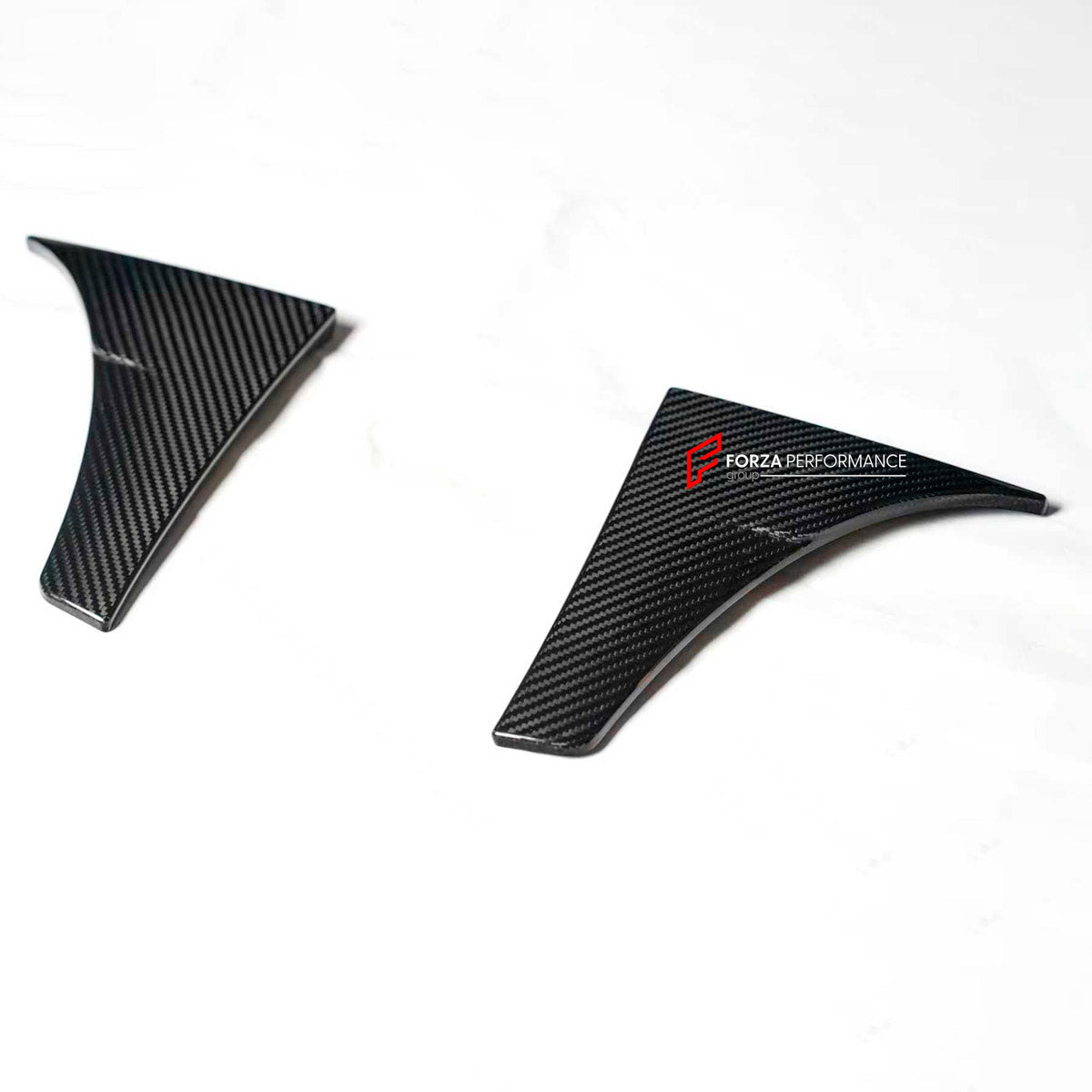 DRY CARBON BODY KIT for Mercedes Benz S CLASS S63 W223 2021+
Set includes:

Front Lip
Front Bumper Vents
Led Light Covers / Front Fascia Attachments
Rear Diffuser
Trunk Spoiler
Exhaust Tips
Material: Dry Carbon

NOTE: Professional installation is required.