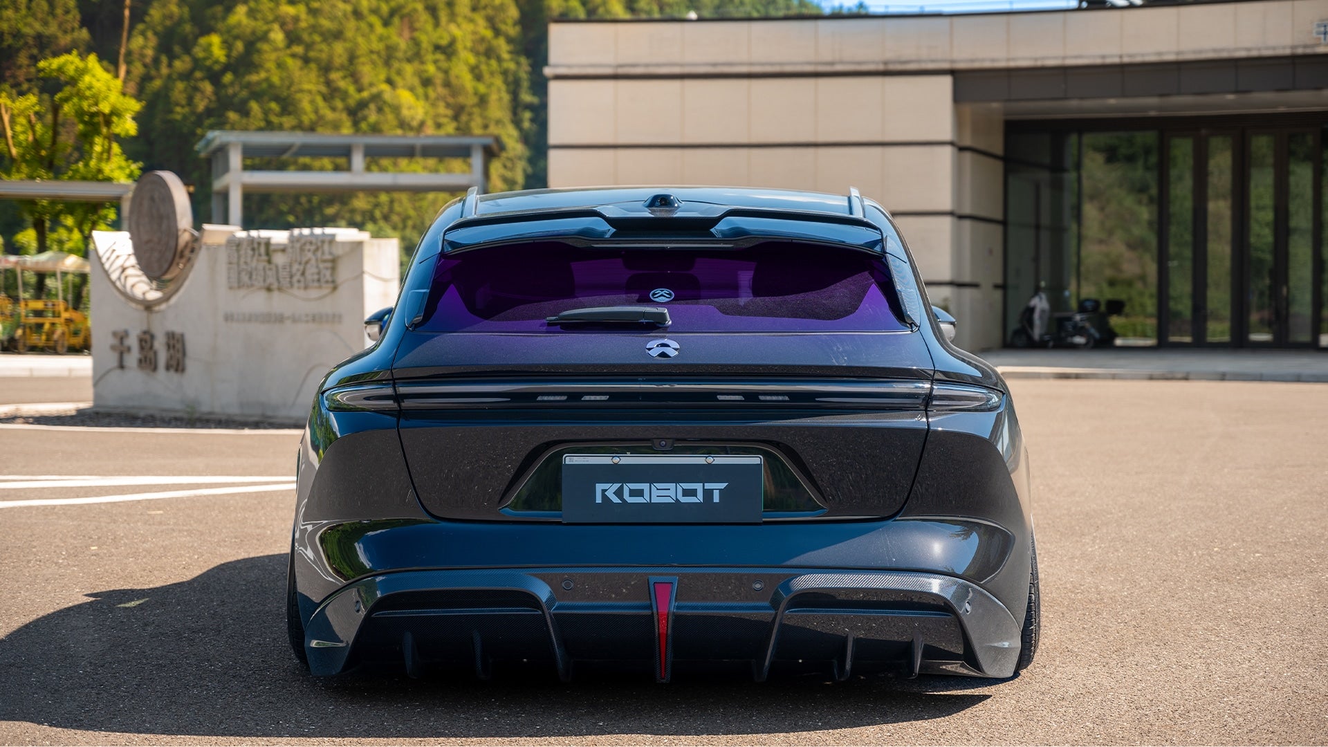 CARBON BODY KIT for NIO ET5 ET5T 2022+

Set includes:

Front Lip
Hood / Bonnet
Side Skirt
Roof Spoiler (FOR ET5T)

Rear Spoiler (FOR ET5 )
Rear Diffuser

Material: Wet Carbon with Fiberglass

NOTE: Professional installation is required.

Why “Contact Us for Pricing”?

We don’t display fixed prices because our goal is to offer you the most competitive deal possible. Product costs often decrease over time, and by requesting a quote, you’ll receive our most up-to-date price on market.

SECURED PAYMENT METHODS&