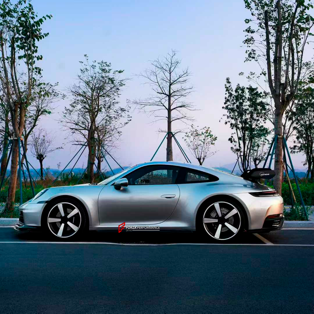 DRY CARBON AERO KIT for PORSCHE 911 992.2 CARRERA 2024+

Set includes:

Front Lip

Side Skirts
Engine Lid
Rear Duck Spoiler
Rear Diffuser

Material: Dry Carbon fiber

NOTE: Professional installation is required

* Each part can be sent separately. If you need, please contact us.