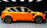 CARBON BODY KIT for Porsche Cayenne 9Y0.2 2024+
Set includes:

Front Lip
Front Bumper Fins
Hood Bonnet
Front Fenders
Front Fender Vents
Side Skirts
Rear Fenders
Roof Spoiler
Rear Diffuser
Material: Carbon

NOTE: Professional installation is required.