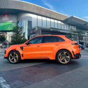 CARBON BODY KIT for Porsche Cayenne 9Y0.2 2024+
Set includes:

Front Lip
Front Bumper Fins
Hood Bonnet
Front Fenders
Front Fender Vents
Side Skirts
Rear Fenders
Roof Spoiler
Rear Diffuser
Material: Carbon

NOTE: Professional installation is required.