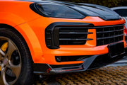 CARBON BODY KIT for Porsche Cayenne 9Y0.2 2024+
Set includes:

Front Lip
Front Bumper Fins
Hood Bonnet
Front Fenders
Front Fender Vents
Side Skirts
Rear Fenders
Roof Spoiler
Rear Diffuser
Material: Carbon

NOTE: Professional installation is required.