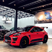 CARBON BODY KIT for Porsche Macan 95B.1 2014 - 2018
Set includes:

Front Bumper Assembly
Hood Bonnet
Front Fenders
Side Skirts
Body Side Door Moldings
Rear Fenders
Roof Spoiler
Ducktail Spoiler
Rear Bumper
Rear Diffuser
Material: Carbon

NOTE: Professional installation is required.