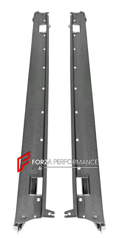 CARBON BODY KIT for PORSCHE PANAMERA G2 971.1 2017 - 2020

Set includes:

Front Lip
Side Skirts
Rear Diffuser

Material: Carbon

NOTE: Professional installation is required.