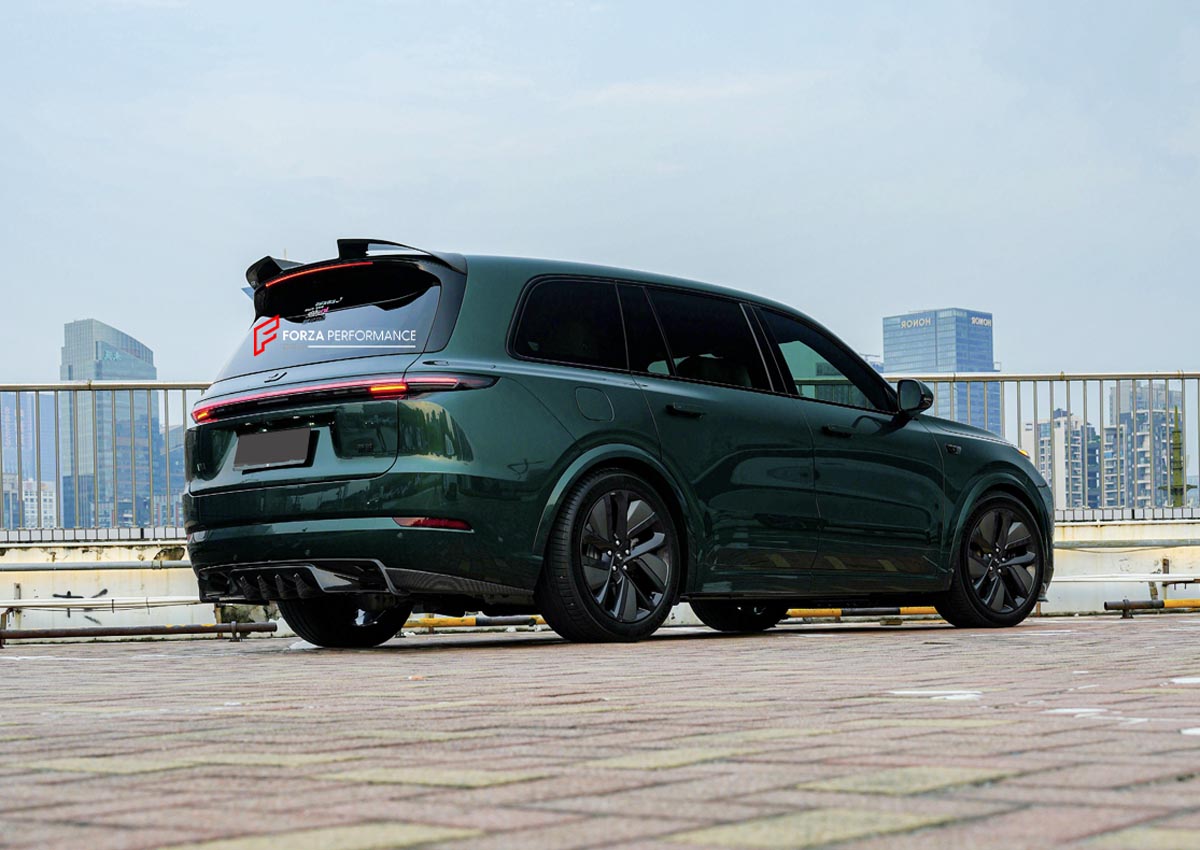 Carbon Body Kit for Lixiang L9 2022+
Set includes:

Front Lip
Diffuser
Roof Spoiler
Material: Carbon (Can be made in Forged Carbon)

NOTE: Professional installation is required.