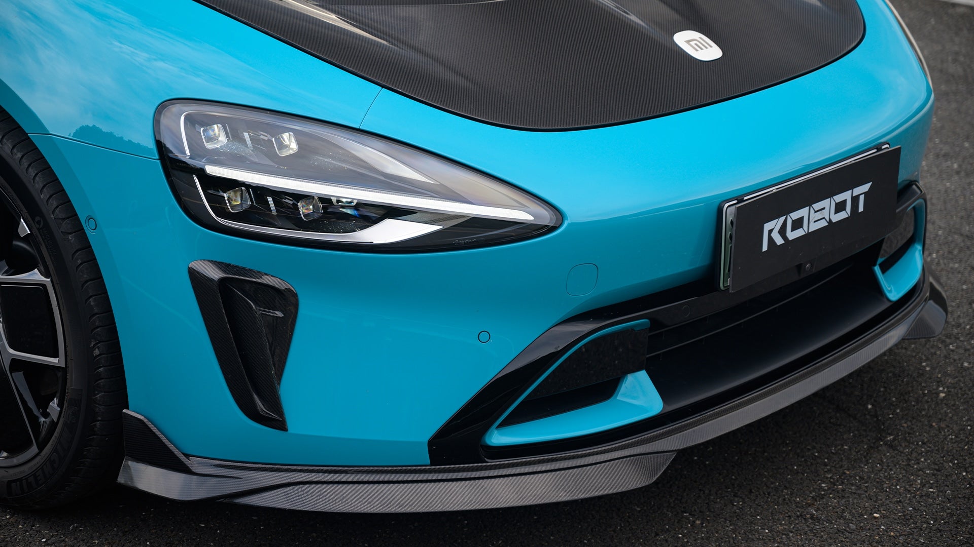 CARBON BODY KIT for XIAOMI SU7 2024+

Set includes:

Front Lip
Front Bumper Covers
Hood / Bonnet
Side Skirts
Rear Bumper Covers
Rear Spoiler ( 2 options )

Rear Diffuser

Material: Wet Carbon with Fiberglass

NOTE: Professional installation is required.

Why “Contact Us for Pricing”?

We don’t display fixed prices because our goal is to offer you the most competitive deal possible. Product costs often decrease over time, and by requesting a quote, you’ll receive our most up-to-date price on market.

SECURED