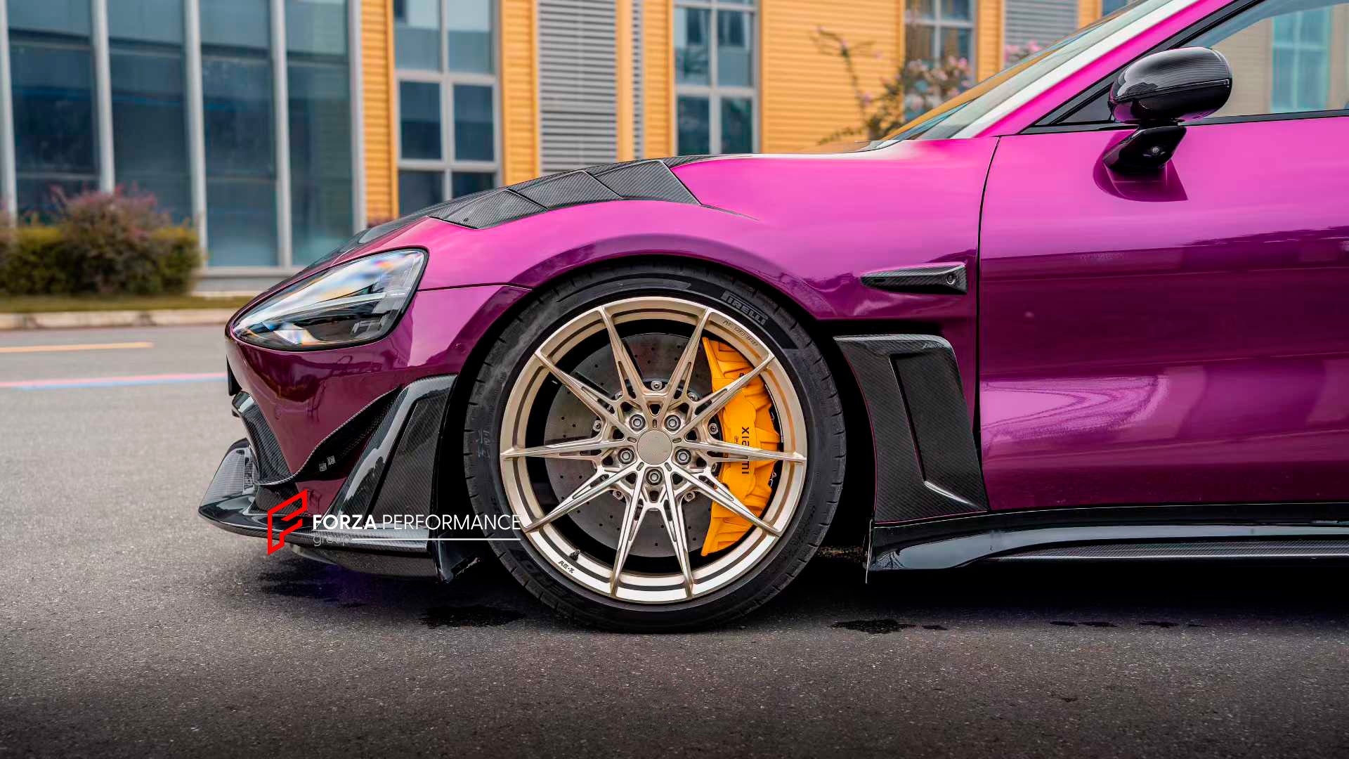 DRY CARBON BODY KIT for XIAOMI SU7 ULTRA 2025+

Set includes:

Front Lip

Front Bumper Canards
Hood / Bonnet
Front Trunk
Fender Trims
Rear Spoiler


Material: Dry Carbon