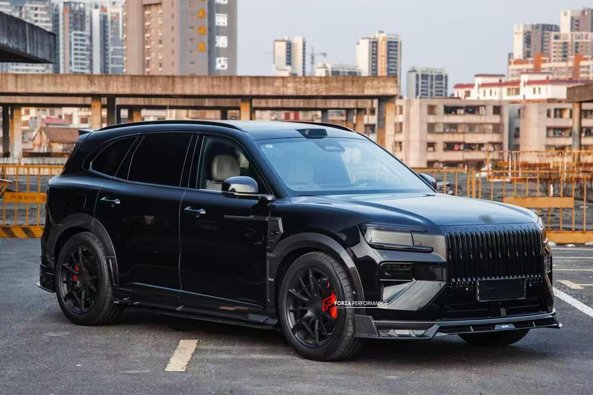 CARBON BODY KIT for ZEEKR 8X 2026+ Forza Performance Custom fit AMANS Style
Set includes:

Front Lip
Front Fender Vents
Front Fender Flares
Side Skirts
Side Steps
Rear Fender Flares
Rear Diffuser
Roof Spoiler
Trunk Spoiler
Forged Wheels
Material: Carbon

NOTE: Professional installation is required.