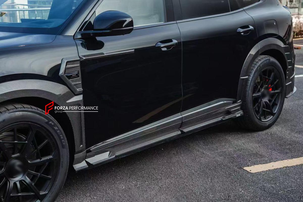 CARBON BODY KIT for ZEEKR 8X 2026+ Forza Performance Custom fit AMANS Style
Set includes:

Front Lip
Front Fender Vents
Front Fender Flares
Side Skirts
Side Steps
Rear Fender Flares
Rear Diffuser
Roof Spoiler
Trunk Spoiler
Forged Wheels
Material: Carbon

NOTE: Professional installation is required.