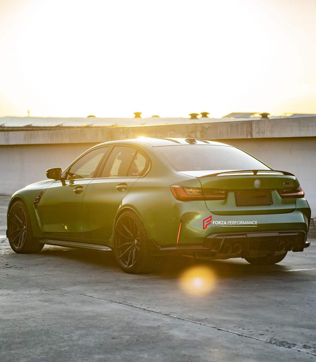 CARBON BODY KIT WITH CUP SERIES FRONT LIP for BMW M3 G82 M4 G80 2021 - 2024 FORZA PERFORMANCE Custom fit Dry Carbon Achen Cybe Achencybe Design Style
Set includes:

Cup Series Front Lip
Front Grille
Hood Bonnet Trim
Rear Diffuser
Rear Spoiler
Material: Carbon

NOTE: Professional installation is required.