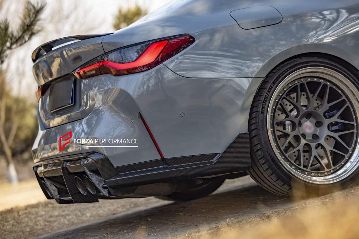 CARBON BODY KIT WITH CUP SERIES FRONT LIP for BMW M3 G82 M4 G80 2021 - 2024 FORZA PERFORMANCE Custom fit Dry Carbon Achen Cybe Achencybe Design Style
Set includes:

Cup Series Front Lip
Front Grille
Hood Bonnet Trim
Rear Diffuser
Rear Spoiler
Material: Carbon

NOTE: Professional installation is required.