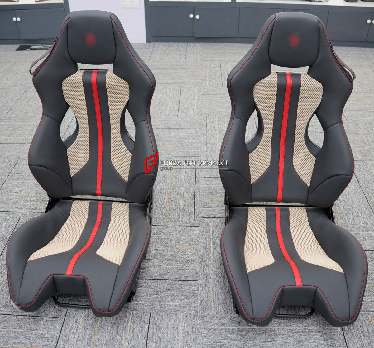 CARBON BUCKET SEATS LWCB for MCLAREN ARTURA 540C 570S 600LT 675LT 720S COUPE 765LT GT GTS SENNA

A single seat can be sold, purchasing a pair is not required.

All bucket seats photos on our website are real images of the actual product.

We produce custom carbon bucket seats for every McLaren models. We offer fully customizable options.

Custom Options:

Cushion Inserts: Custom Design
Finishing Options: Alcantara, Leather, Cloth
Logo Options: Custom Logo by your request
Seats shell material: Carbon

NOTE: 
