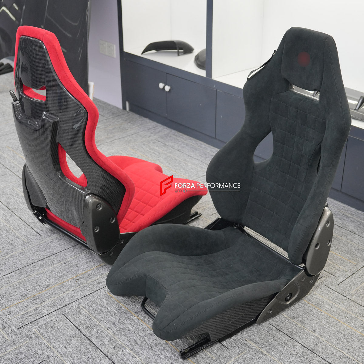 CARBON BUCKET SEATS LWCB for PORSCHE 718 982 911 991 992 BOXSTER CAYMAN CAYENNE MACAN

A single seat can be sold, purchasing a pair is not required.

All bucket seats photos on our website are real images of the actual product.

We produce custom carbon bucket seats for every Porsche models. We offer fully customizable options.

Custom Options:

Cushion Inserts: Custom Design
Finishing Options: Alcantara, Leather, Cloth
Logo Options: Custom Logo by your request
Seats shell material: Carbon

NOTE: Profession