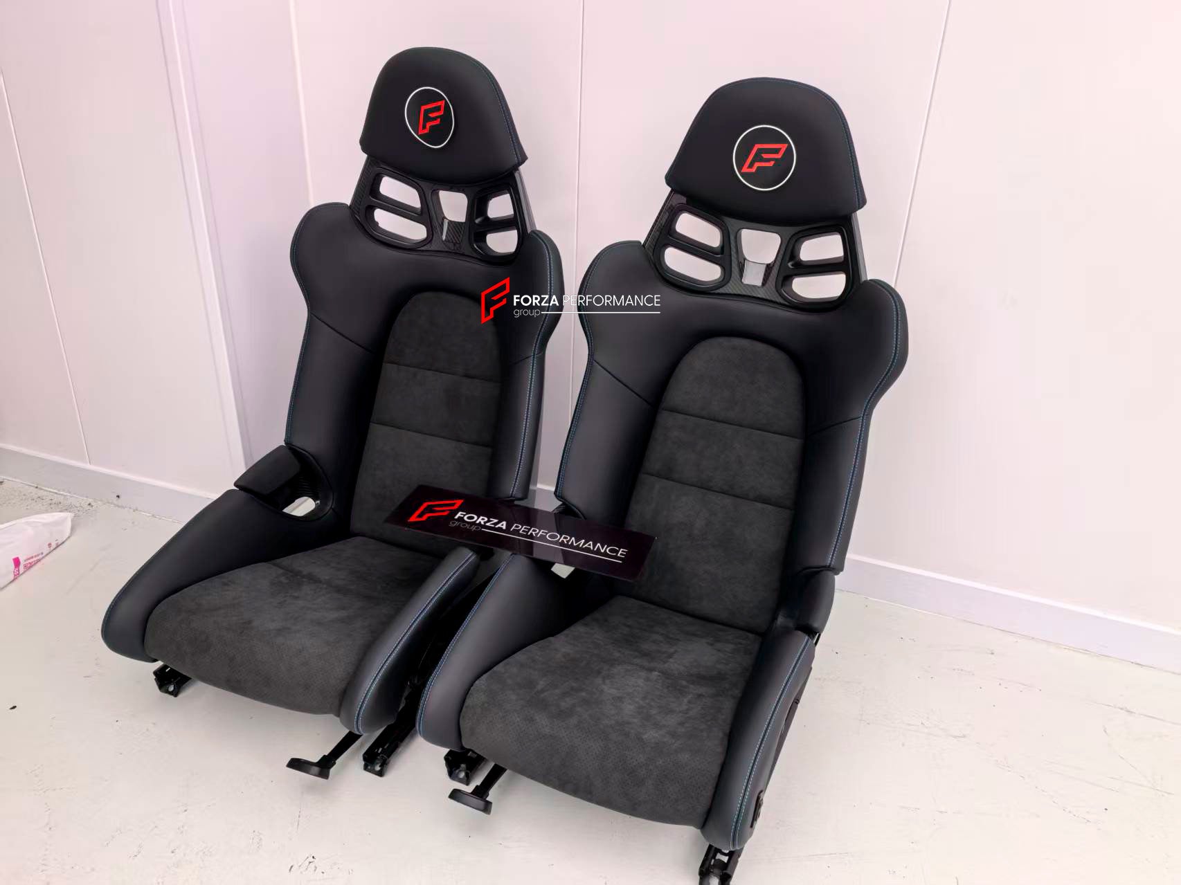CARBON BUCKET SEATS LWCB for PORSCHE 911 991.2 GT3 2018

We manufacture custom carbon bucket seats for Porsche models. We offer fully customizable options including an optional memory foam insert, integrated side airbags, electric connectors to seat belts, and a seat occupancy sensor further elevate safety without compromising on a lightweight, durable construction—ensuring you race ahead with unmatched support.

Advantages of Forza Performance Group Bucket Seats:
Fully Customizable Design
Optional Memory F
