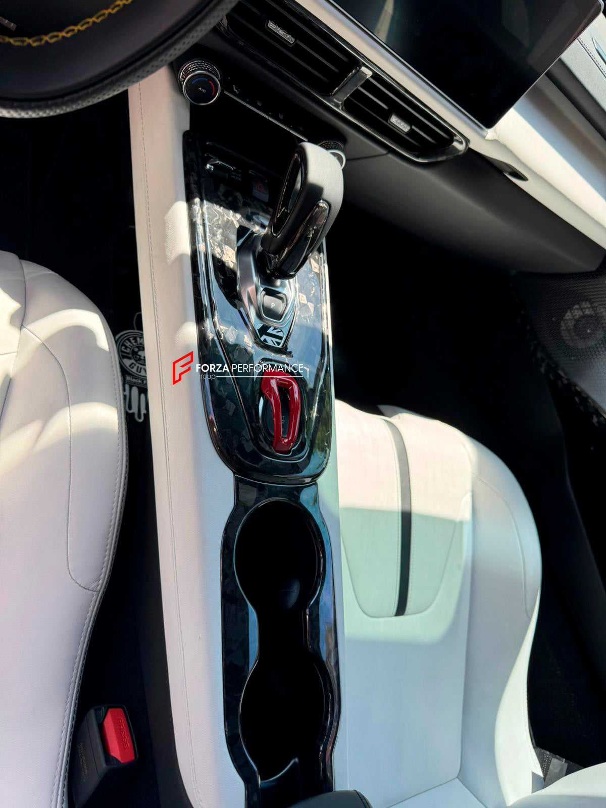 CARBON CENTER CONSOLE FRAME COVER AND CUPHOLDER for LOTUS EMIRA

Set includes:

Center Console Frame Cover
Cupholder
Material: Carbon

Note: Professional installation is required.

CONTACT US FOR PRICING